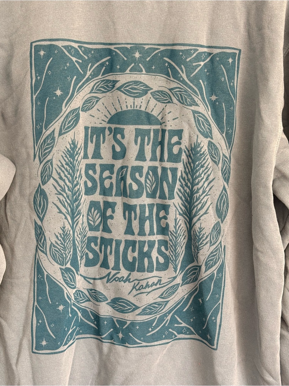 Noah Kahan season of the sticks faded blue crewneck sweatshirt M - Picture 7 of 7